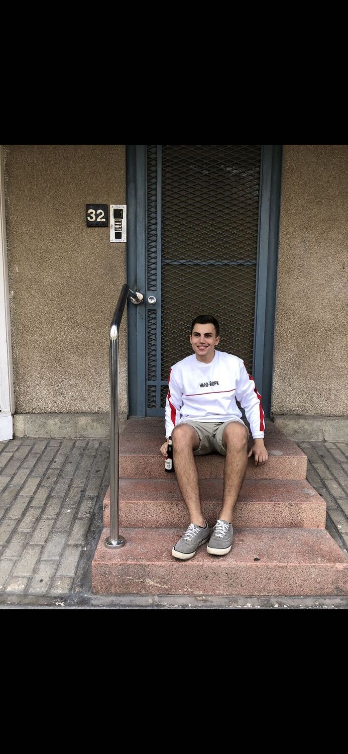  ,   Ivan, 28 ,   ,   