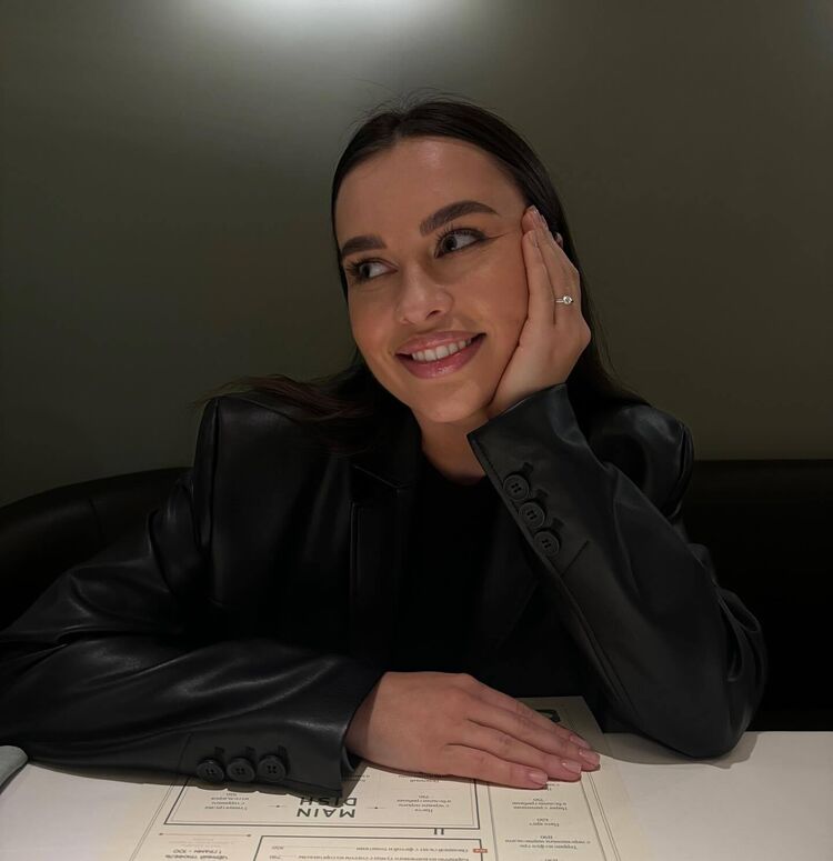 ���� 42581608 ������� ��������, 32 ����, ���� ���������� � ���������