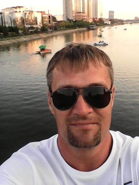  ,   Danzel, 46 ,  