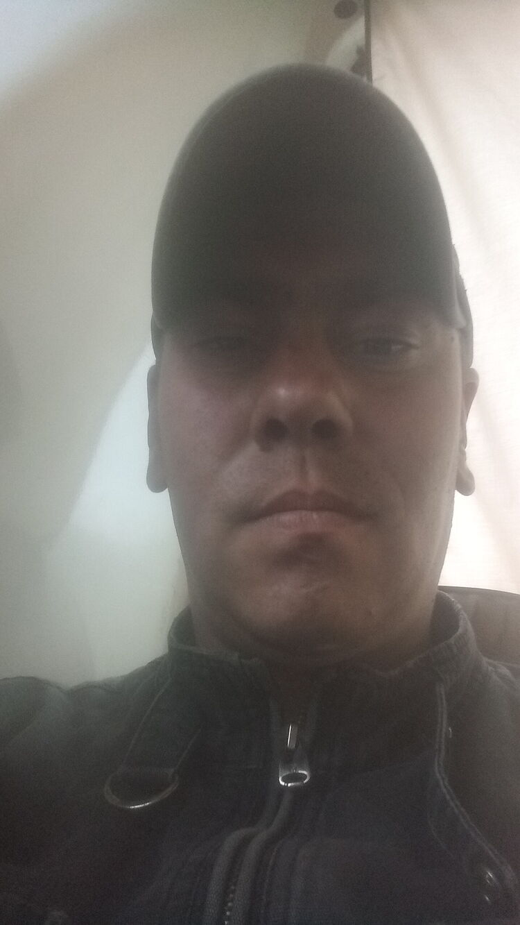  23179748  , 37 ,    