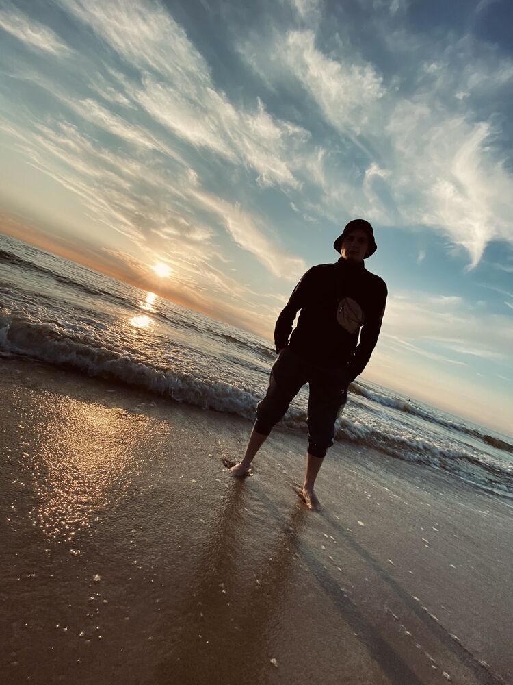  38869198  , 25 ,    -