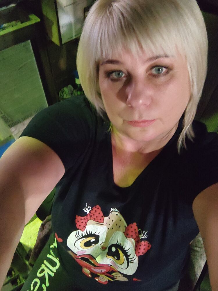  43172328  , 49 ,     