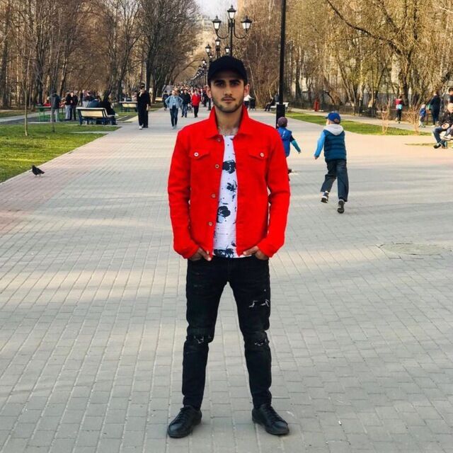  36888068  Araz, 33 ,    