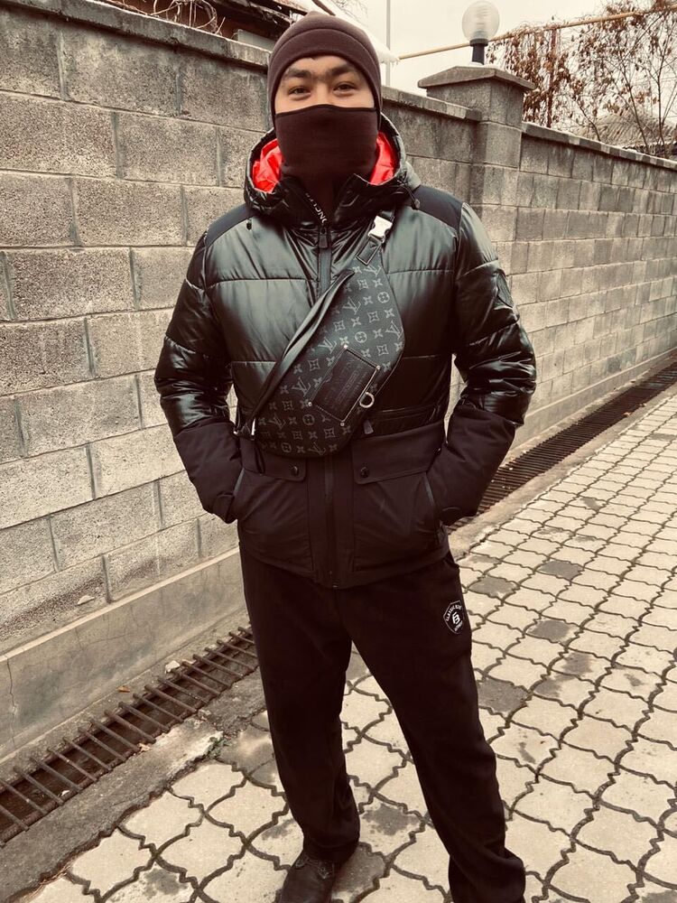  25142698  , 34 ,    