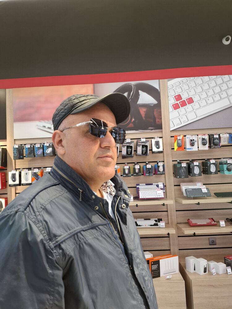  ,   Arlan, 45 ,   ,   