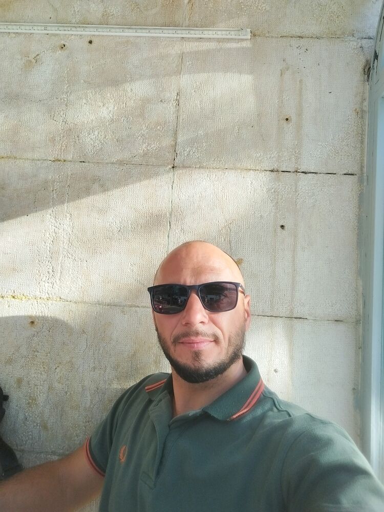  46259858  Igor, 37 ,    