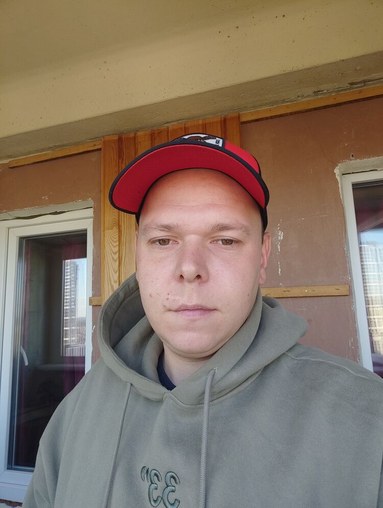  52695278  , 33 ,    