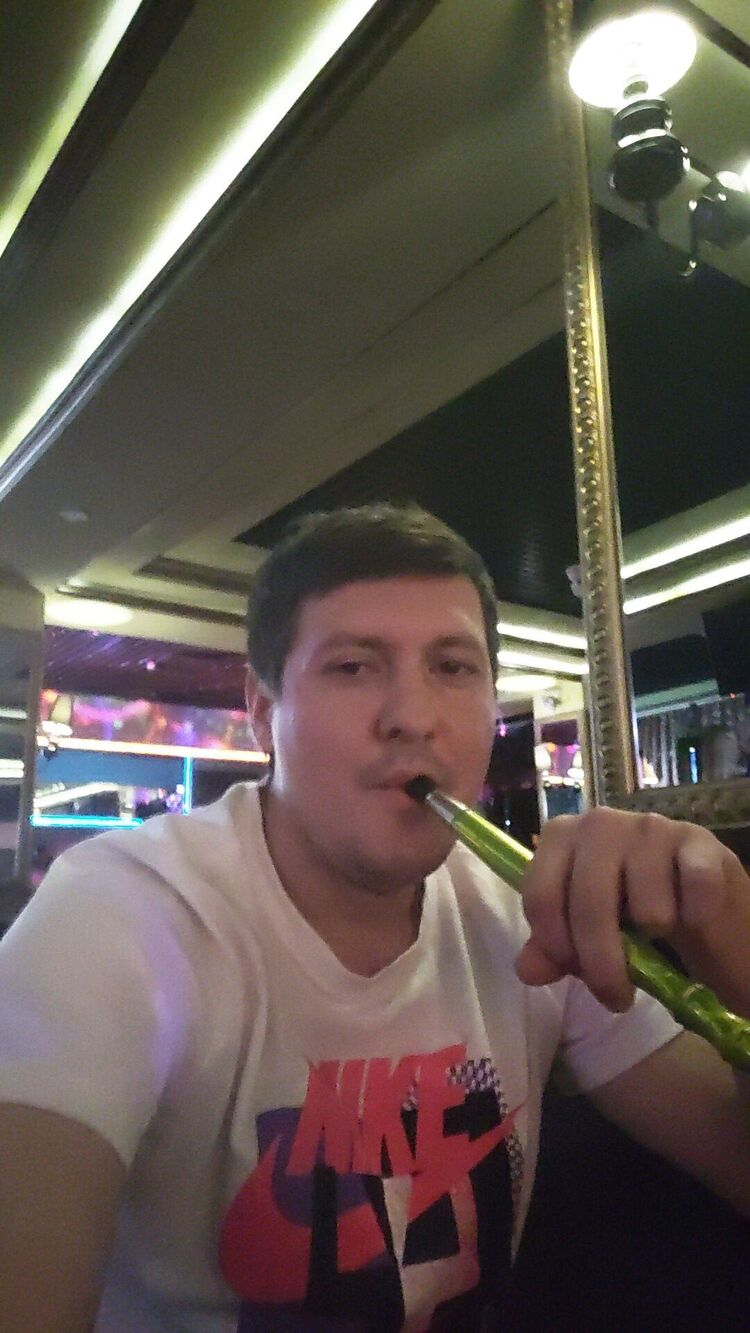  28426528  , 37 ,    