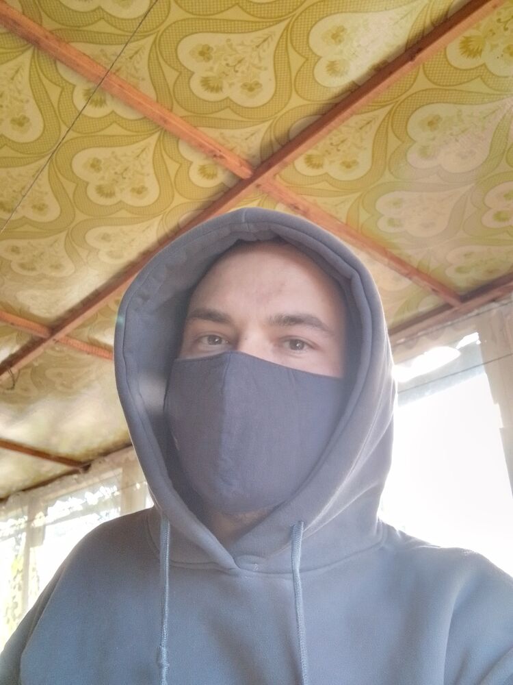  38339908  Alex, 31 ,    