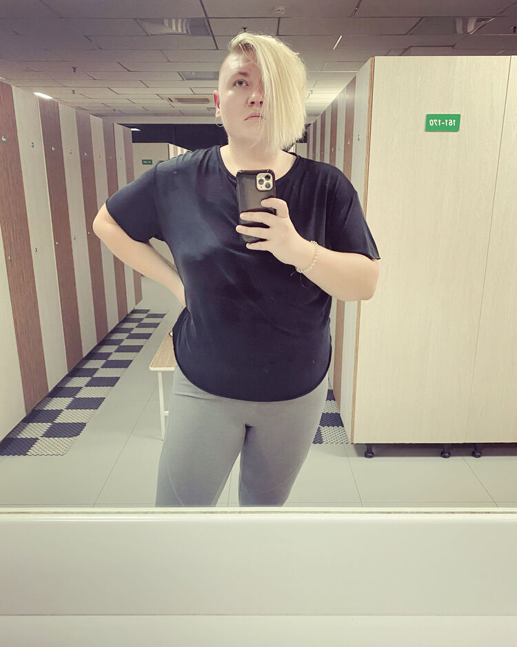  ,   Larisa, 36 ,   ,   