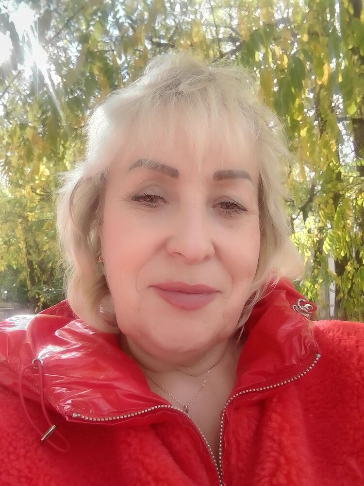  ,   Anna, 60 ,   c 