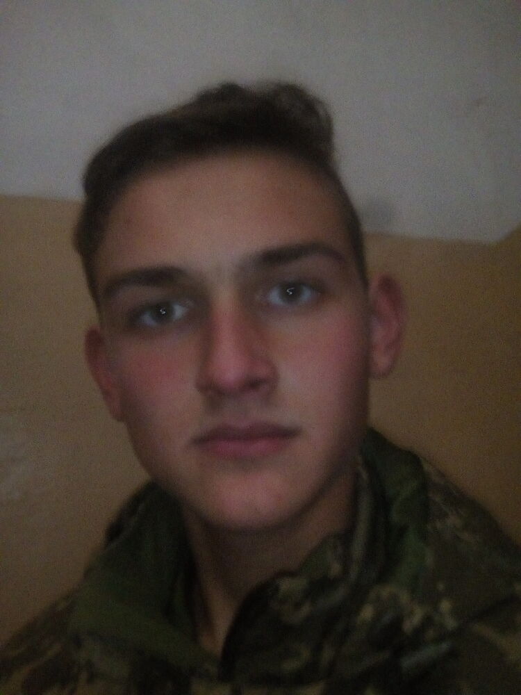  ,   Vitaliy, 22 ,   ,   
