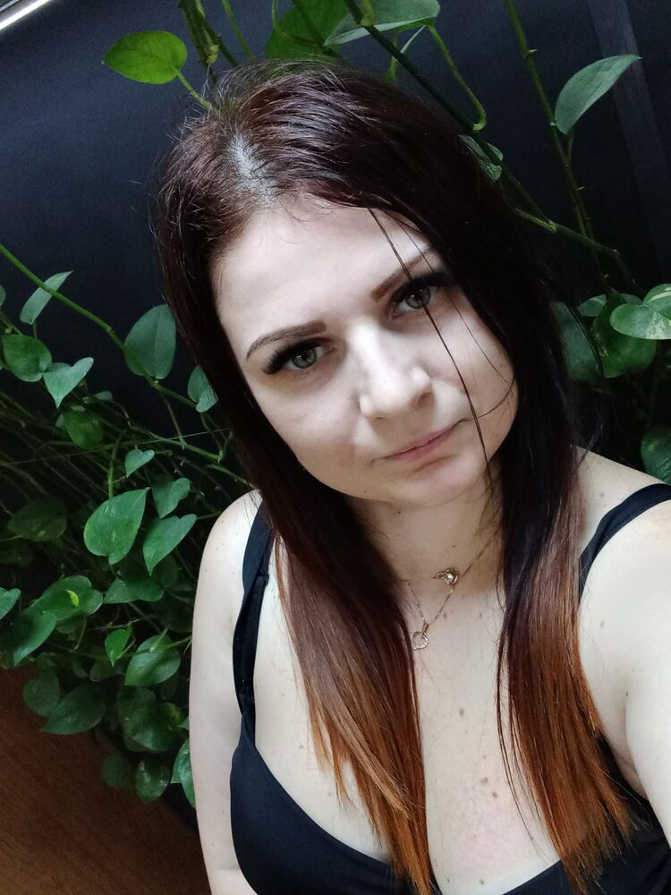  ,   Taneshkakiss, 34 ,   ,   
