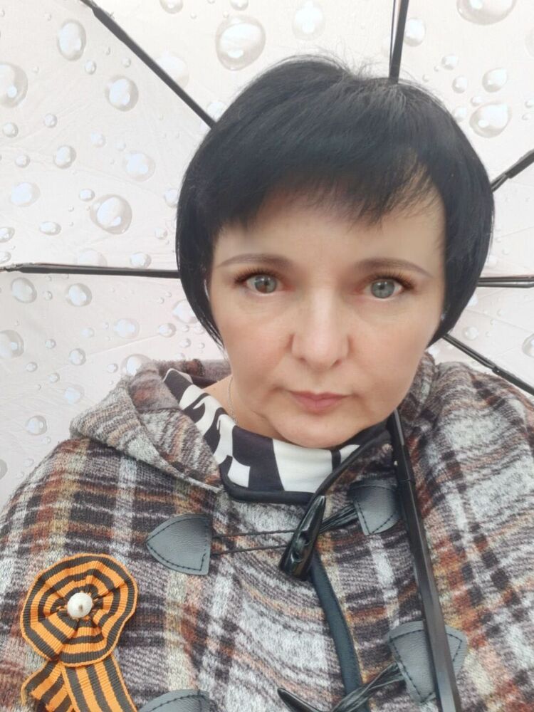  ,   Tan, 48 ,   ,   