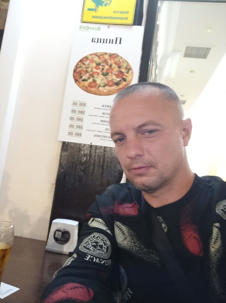  21923328  , 46 ,    