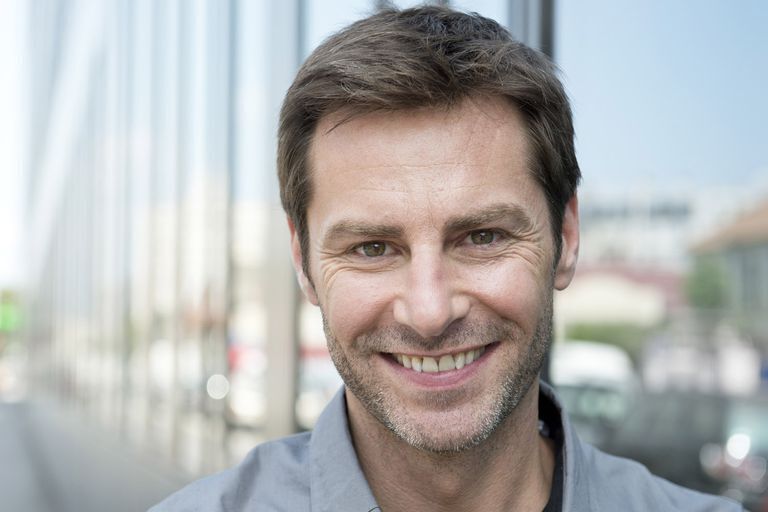  24227878  , 46 ,    -