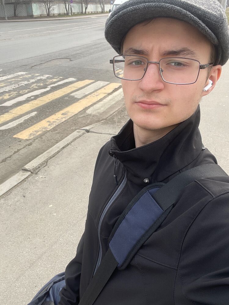  38059648  , 21 ,    -