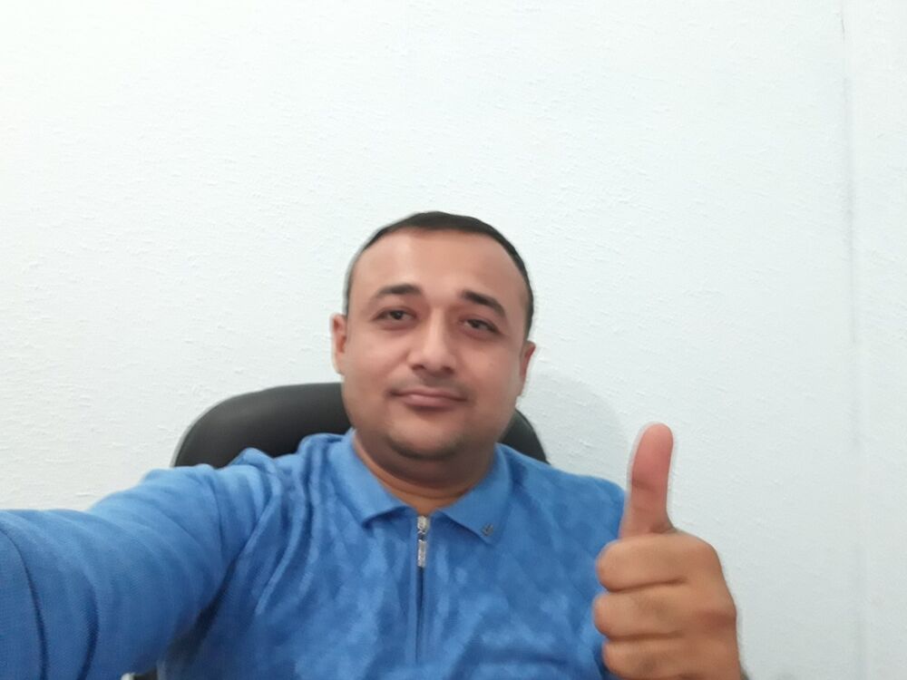  19051798  , 44 ,    