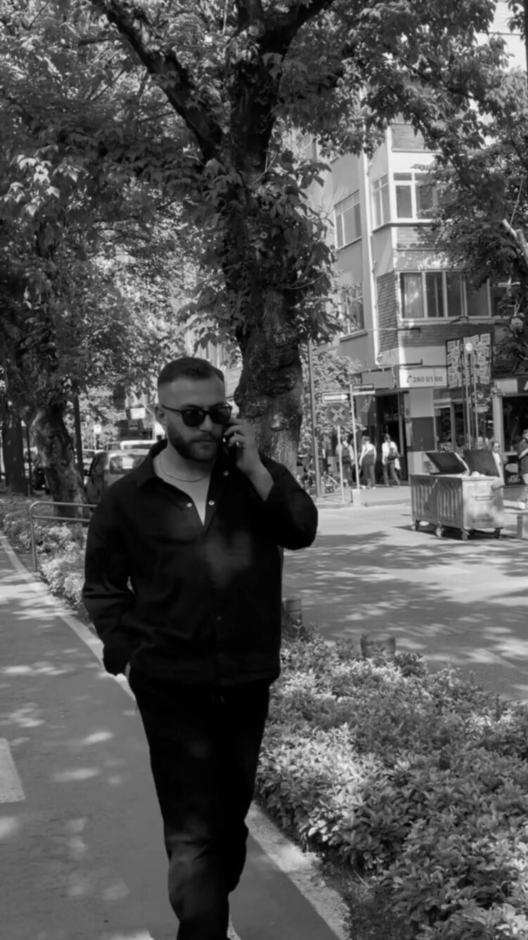  --,   Sinan, 28 ,   ,   