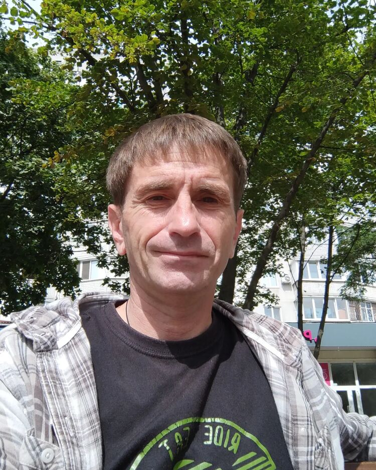  34119688  Oleg, 51 ,     