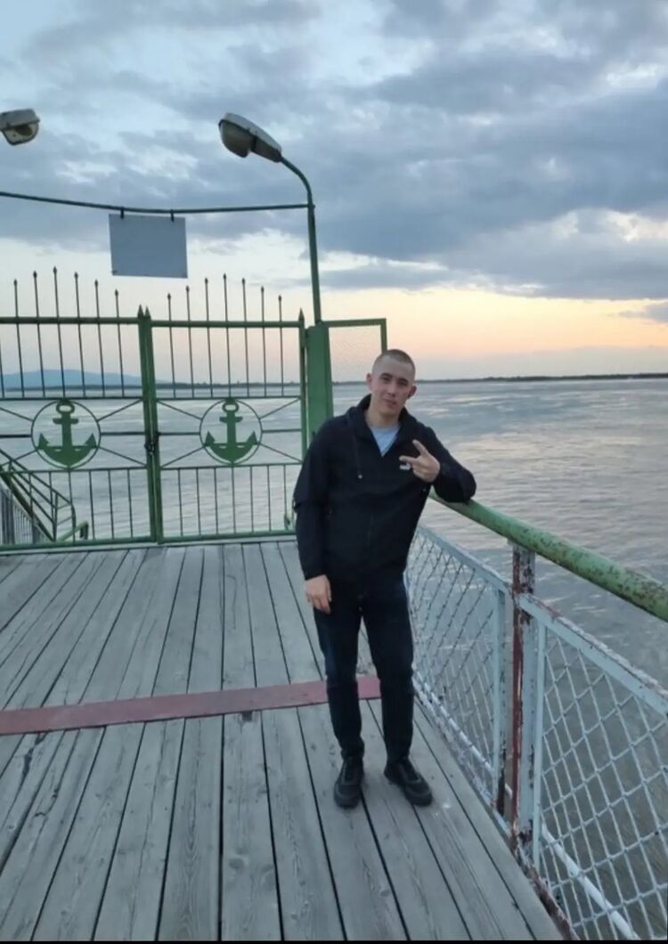  ,   Yury, 26 ,   ,   