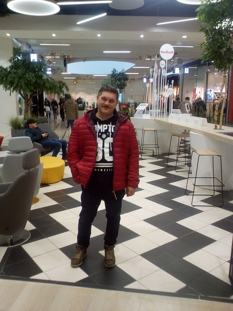  11850478  Aleksandr, 51 ,    