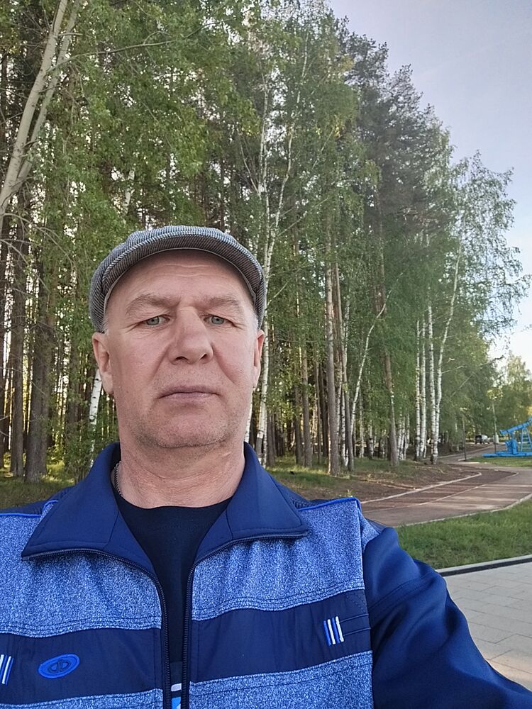  43514188  , 52 ,    