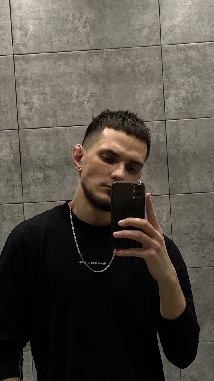  48741938  , 23 ,    