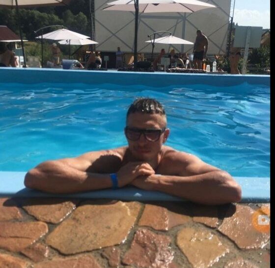 ���� 44207318 ������� ����, 35 ���, ���� ���������� � �����