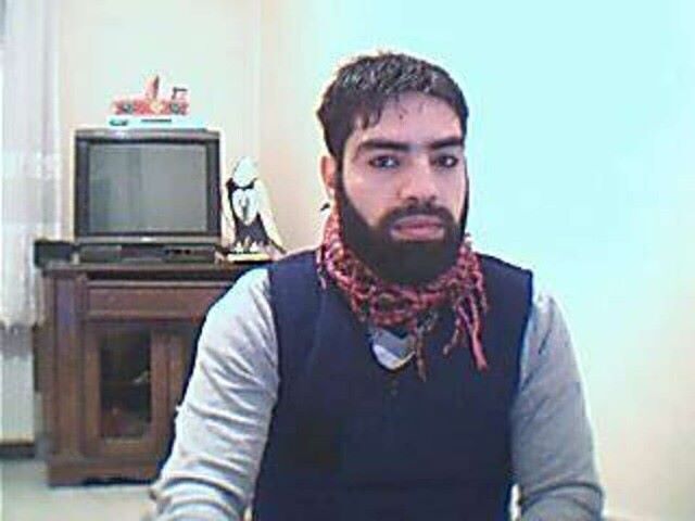  28568728  Baransurh, 43 ,    