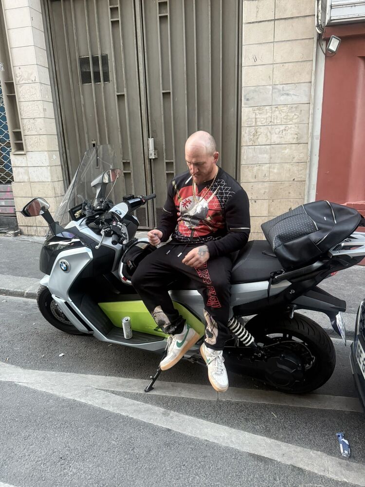 ���������� King George, ���� ������� Hustler, 31 ���, ������������ ��� ������, ����� � ���������