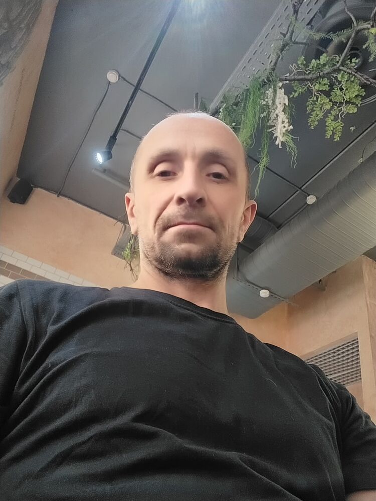  42575288  , 47 ,    