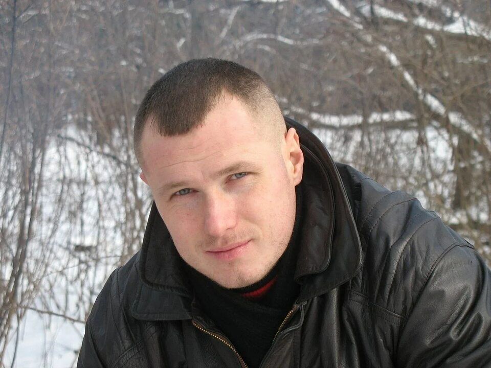  39555348  , 43 ,    