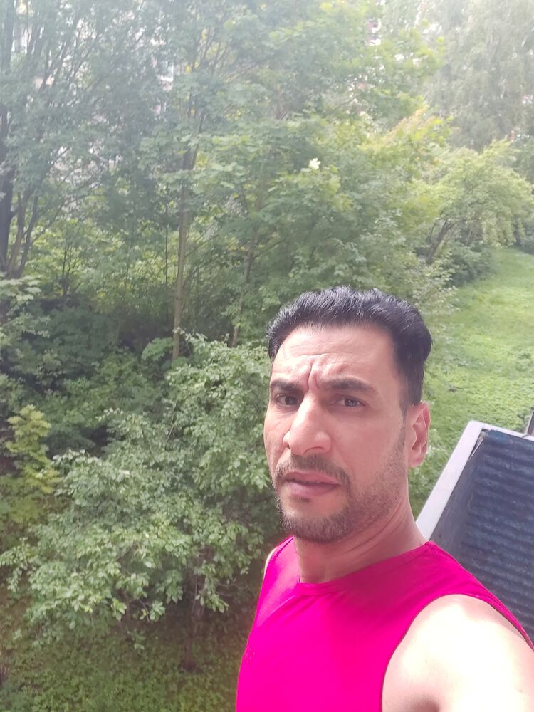  36415378  Ahmed, 45 ,    -