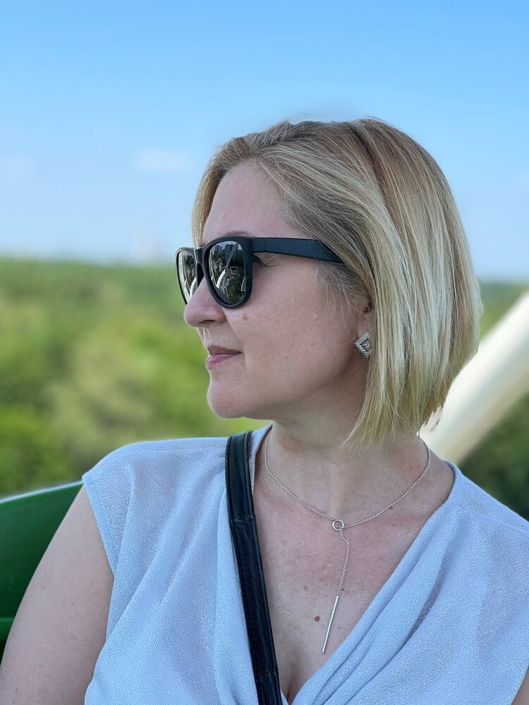 37432618  Svitlana, 55 ,    Gliwice
