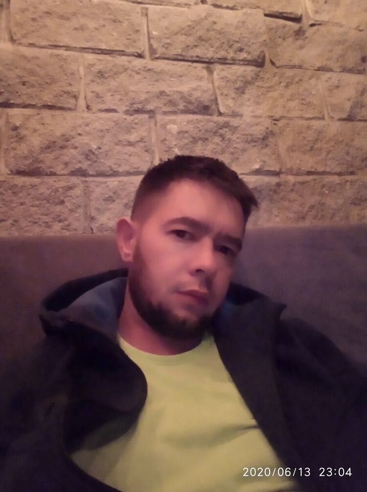  21317218  , 39 ,    