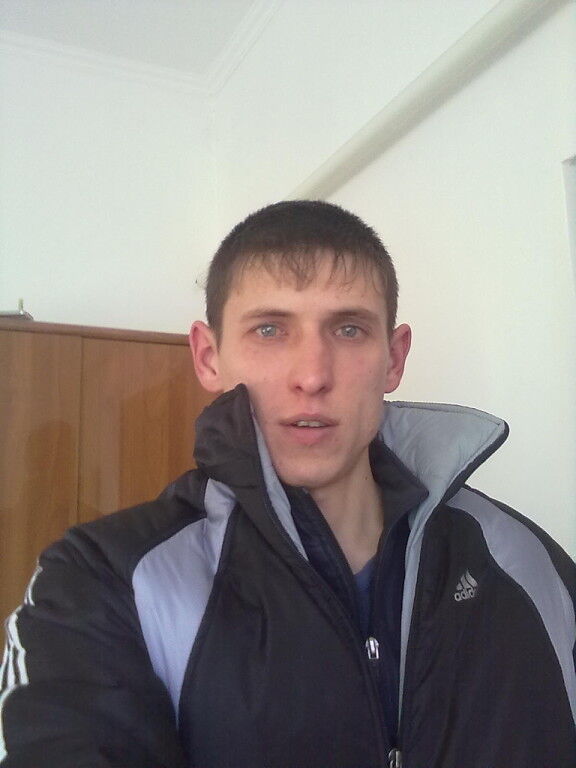  6956808  Oleg, 37 ,    
