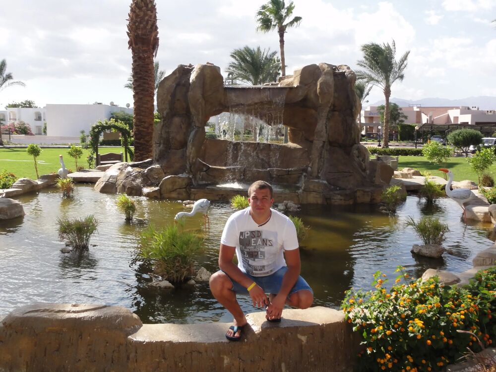  53627558  Oxotnik, 39 ,    