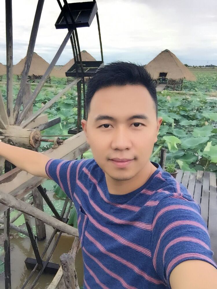  10489528  Ben, 45 ,    -