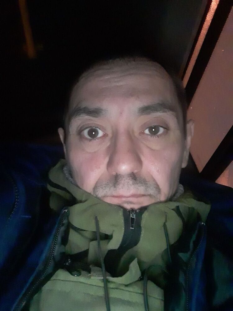  40889248  , 43 ,    
