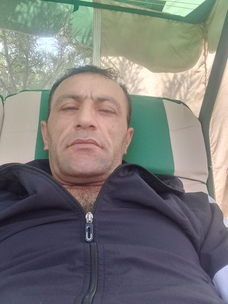  35848658  Emin, 41 ,    