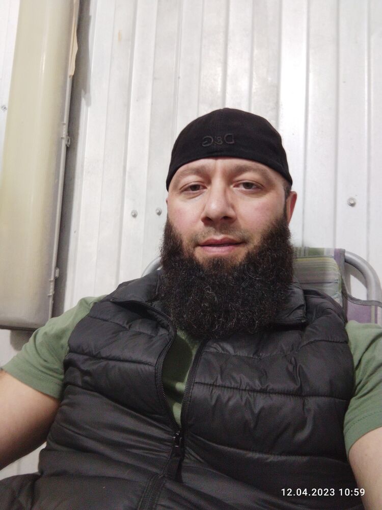  33784868  , 37 ,    --