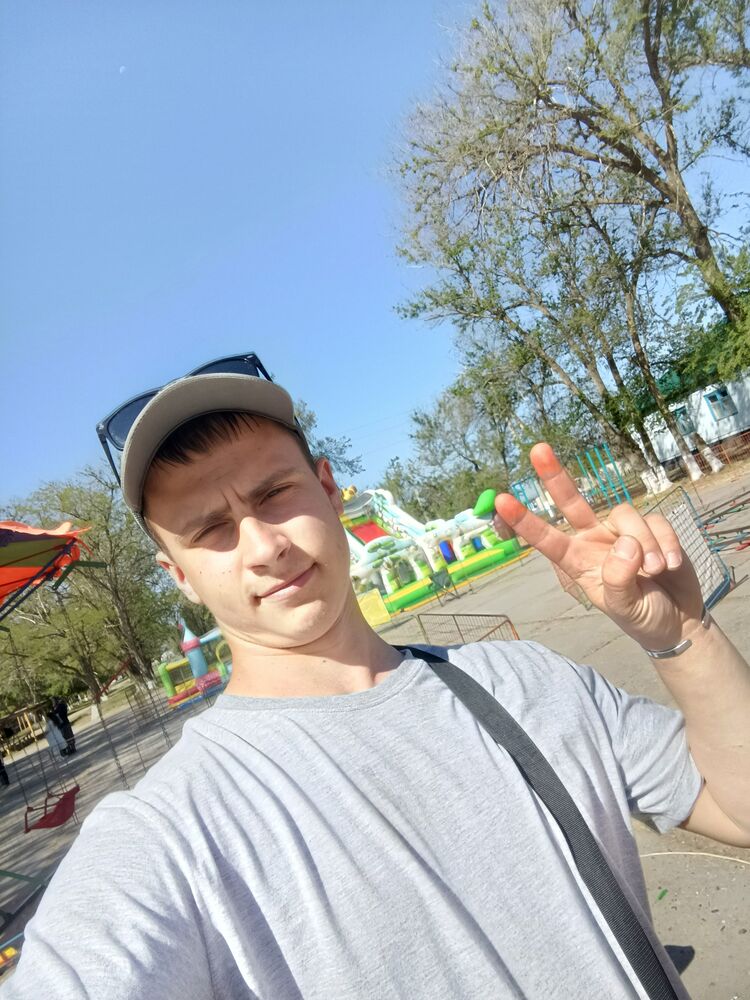  ,   , 19 ,     , c 