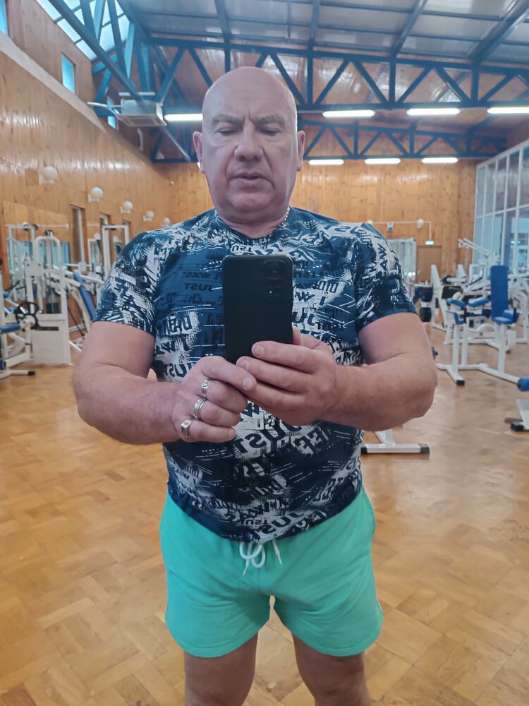  --,   , 60 ,   c 