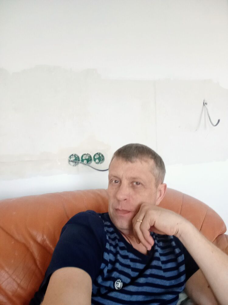  42591488  , 47 ,    
