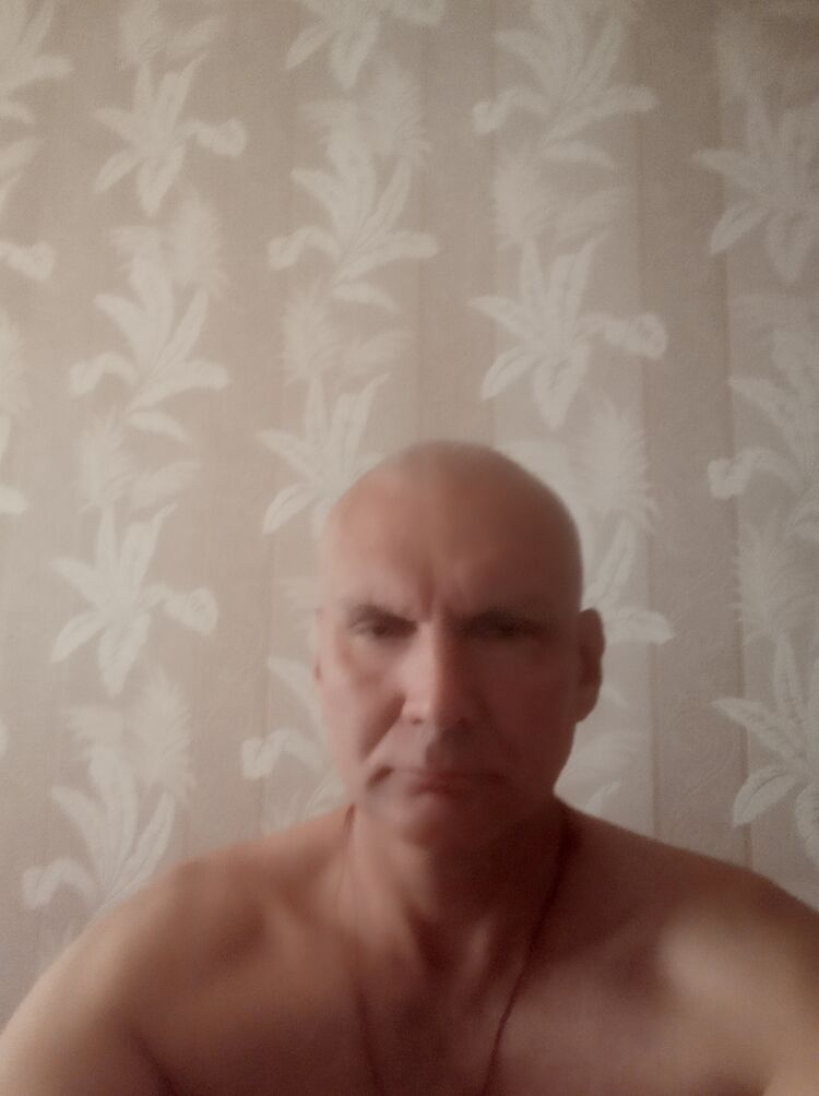  32519308  , 57 ,    