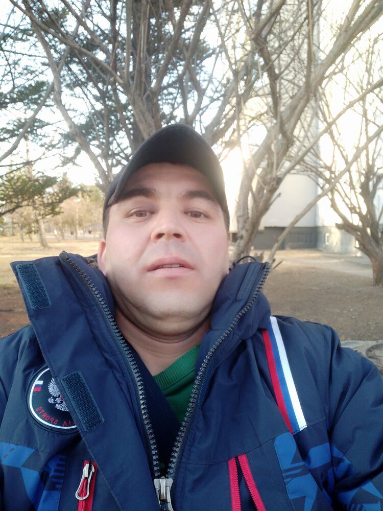  ,   Yunusjan, 40 ,   ,   , 