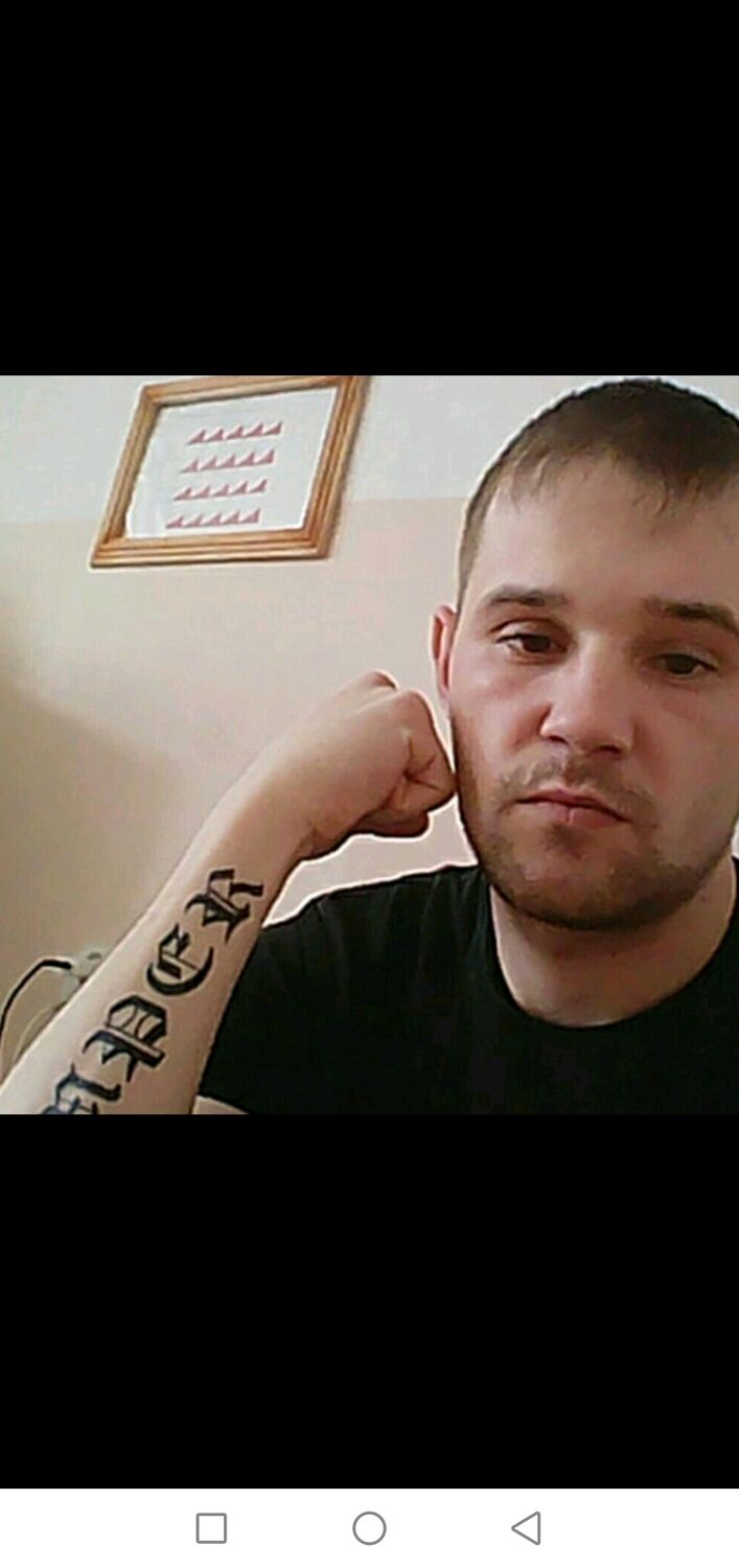  41922818  , 34 ,    