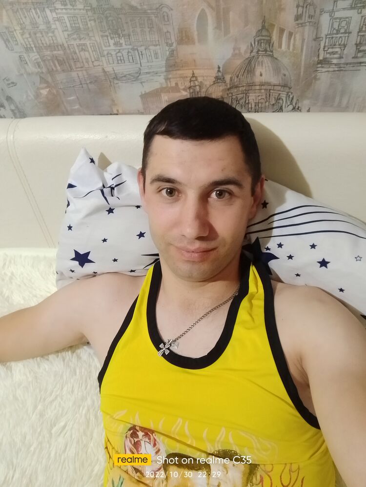  33715628  , 37 ,    