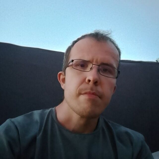  ,   Valerii, 34 ,     , c 